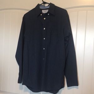 Two tone blue button down in Medium